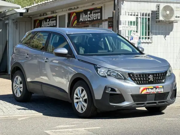 Peugeot 3008 2018 - 18900 EUR, 104582 km - AUTO.MOTO.pt - 104582km - foto 31 de 33