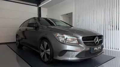 Mercedes-Benz CLA 180 2017 - 18990 EUR, 111452 km - AUTO.MOTO.pt - 111452km - foto 4 de 28