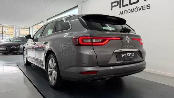 Renault Talisman Sport Tourer 2019 - 12990 EUR, 352006 km - AUTO.MOTO.pt - 352006km - foto 6 de 27