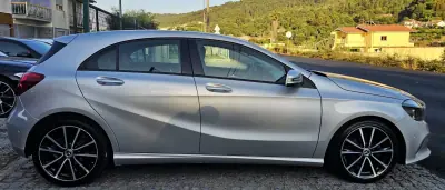 Mercedes-Benz A 180 2018 - 18500 EUR, 130000 km - AUTO.MOTO.pt - 130000km - foto 24 de 25
