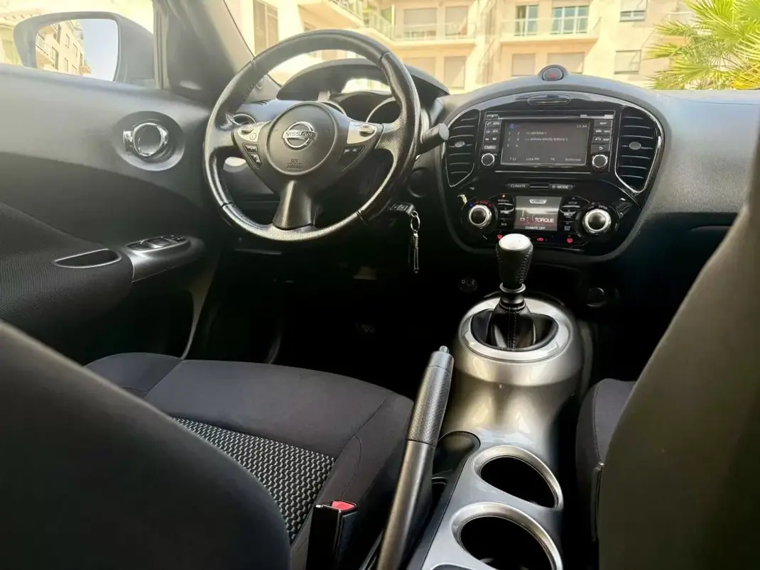 Nissan Juke 2016 - 10890 EUR, 174800 km - AUTO.MOTO.pt - 174800km - foto 14 de 33