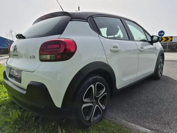 Citroën C3 2018 - 8899 EUR, 98339 km - AUTO.MOTO.pt - 98339km - foto 3 de 34