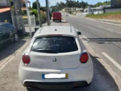 Alfa Romeo MiTo 2018 - 8000 EUR, 234180 km - AUTO.MOTO.pt - 234180km - foto 39 de 46