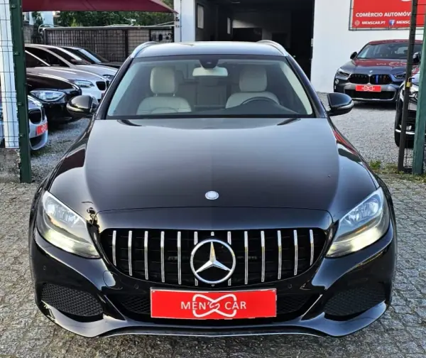 Mercedes-Benz C 180 2015 - 17500 EUR, 240000 km - AUTO.MOTO.pt - 240000km - foto 15 de 29