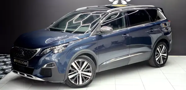 Peugeot 5008 2017 - 20990 EUR, 170705 km - AUTO.MOTO.pt - 170705km - foto 3 de 47