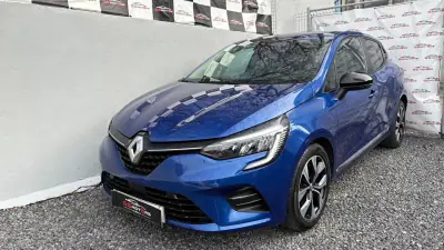 Renault Clio 2023 - 14400 EUR, 81441 km - AUTO.MOTO.pt - 81441km - foto 2 de 12