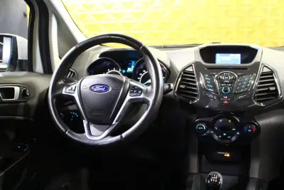 Ford EcoSport 2017 - 10700 EUR, 125000 km - AUTO.MOTO.pt - 125000km - foto 14 de 24