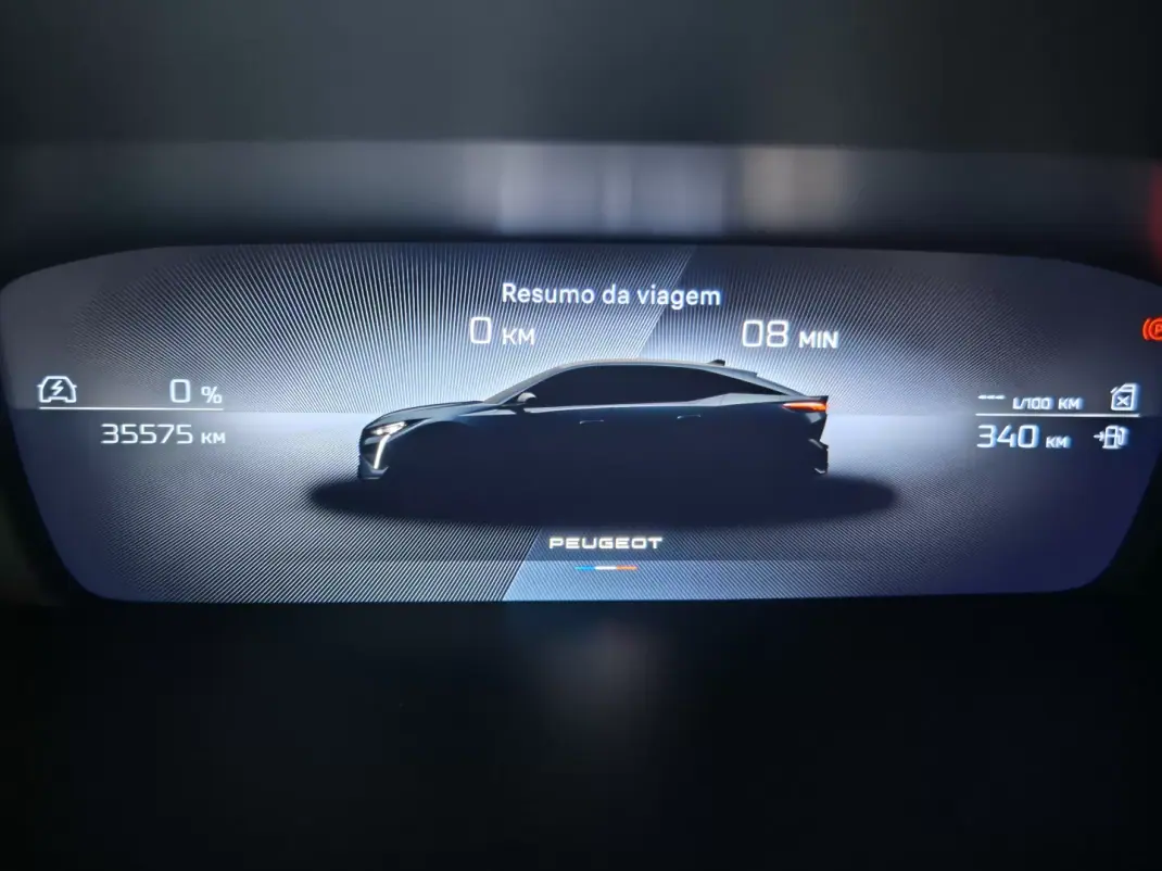 Peugeot 408 2024 - 27500 EUR, 35500 km - AUTO.MOTO.pt - 35500km - foto 30 de 30