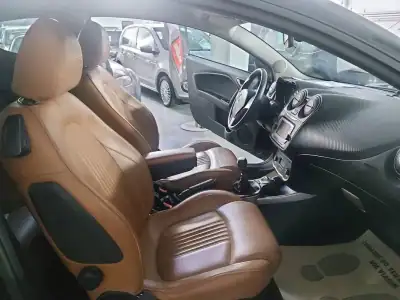 Alfa Romeo MiTo 2014 - 6490 EUR, 231411 km - AUTO.MOTO.pt - 231411km - foto 22 de 23