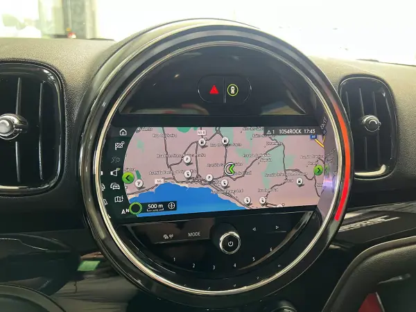 MINI Countryman 2020 - 19800 EUR, 114165 km - AUTO.MOTO.pt - 114165km - foto 12 de 21