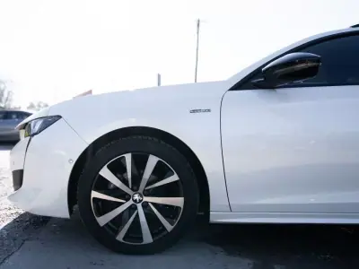 Peugeot 508 SW 2020 — foto 3 de 54