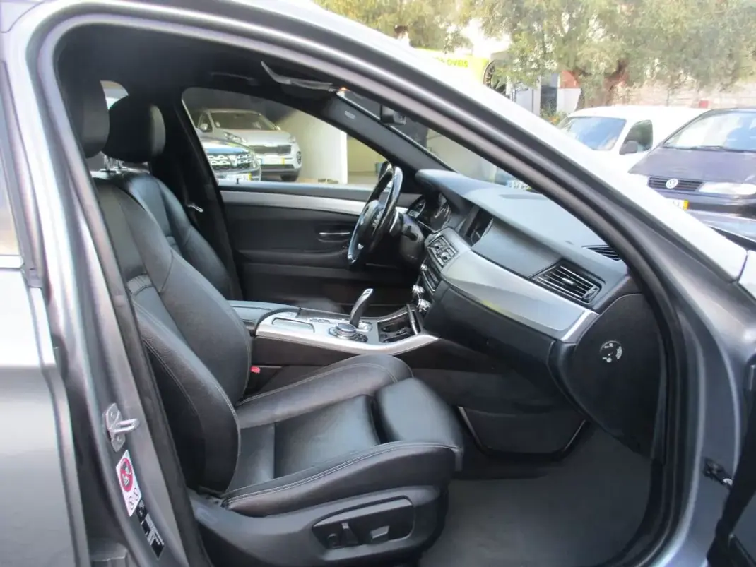 BMW 520 2016 - 16990 EUR, 225000 km - 225000km - foto 21 de 27
