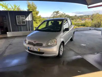 Toyota Yaris 2002 - 195843km