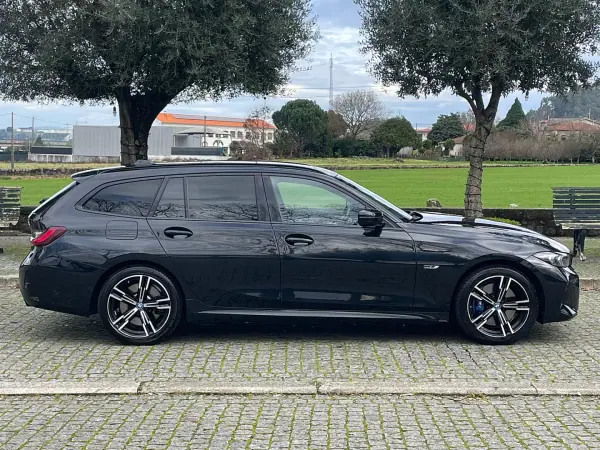 BMW 330 2022 - 36900 EUR, 97000 km - AUTO.MOTO.pt - 97000km - foto 5 de 48