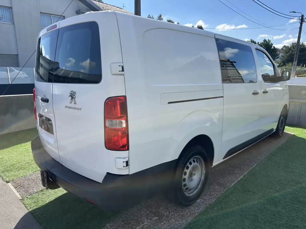 Peugeot Expert 2018 - 14900 EUR, 170000 km - 170000km - foto 5 de 45