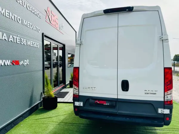 Iveco Daily 2019 - 23500 EUR, 190000 km - AUTO.MOTO.pt - 190000km - foto 9 de 23