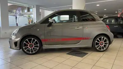 Abarth 595 2021 - 21990 EUR, 52892 km - AUTO.MOTO.pt - 52892km - foto 4 de 48