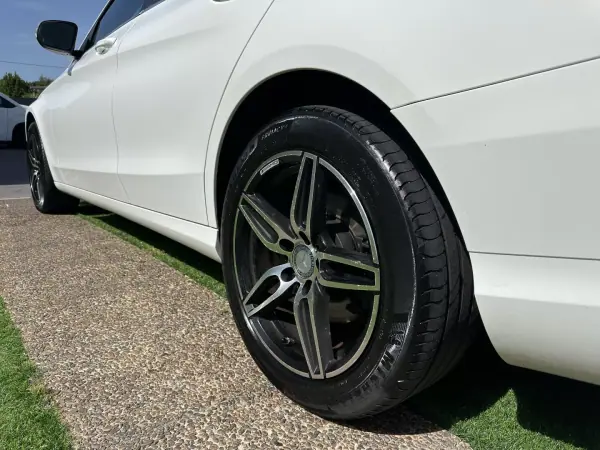 Mercedes-Benz C 180 2015 - 12900 EUR, 280000 km - AUTO.MOTO.pt - 280000km - foto 20 de 69