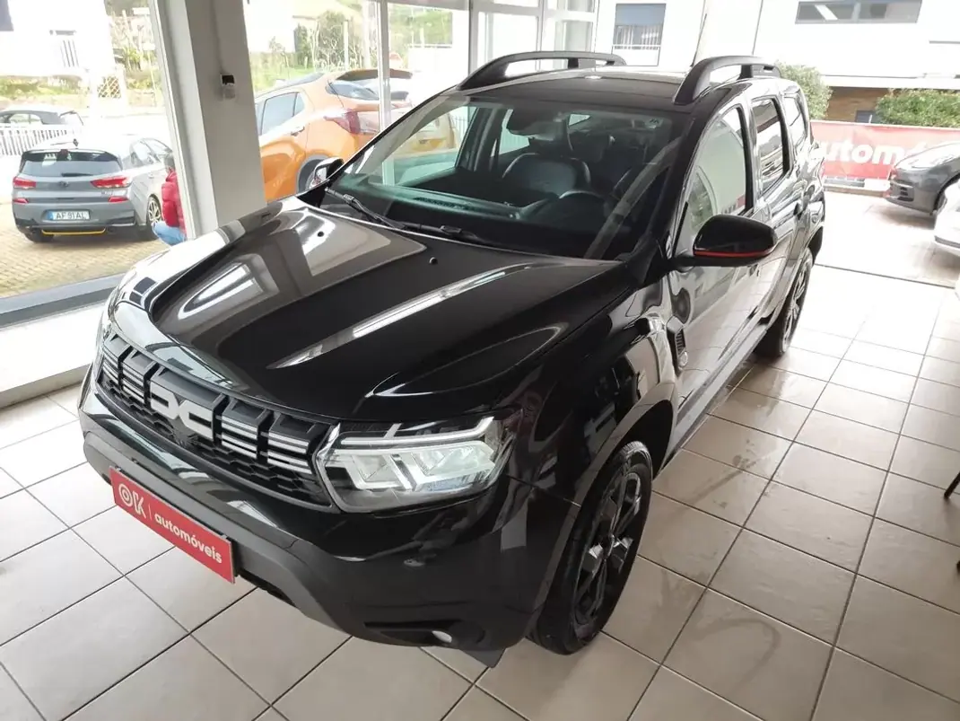 Dacia Duster 2023 - 16750 EUR, 65400 km - AUTO.MOTO.pt - 65400km - foto 6 de 35