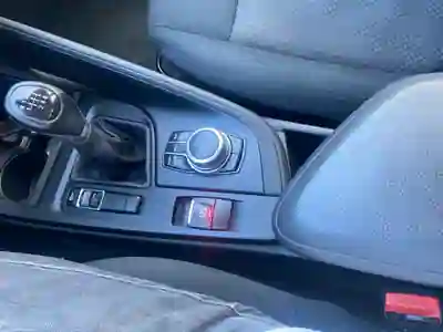 BMW X1 2018 - 18300 EUR, 130000 km - AUTO.MOTO.pt - 130000km - foto 11 de 15