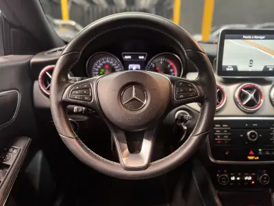 Mercedes-Benz CLA 180 2016 - 16990 EUR, 163300 km - AUTO.MOTO.pt - 163300km - foto 13 de 28