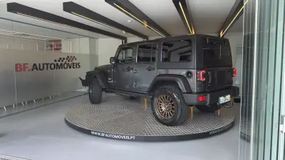 Jeep Wrangler Unlimited 2018 - 49500 EUR, 104894 km - AUTO.MOTO.pt - 104894km - foto 3 de 63