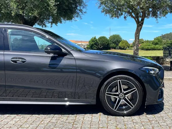 Mercedes-Benz C 300 2024 - 47850 EUR, 49000 km - AUTO.MOTO.pt - 49000km - foto 21 de 37