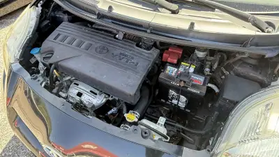 Toyota Yaris 2010 - 8700 EUR, 69707 km - AUTO.MOTO.pt - 69707km - foto 19 de 35