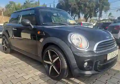 MINI One 2012 - 8750 EUR, 149000 km - 149000km - foto 2 de 13