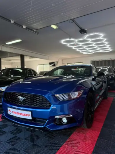 Ford Mustang 2017 - 34900 EUR, 198000 km - AUTO.MOTO.pt - 198000km - foto 4 de 16