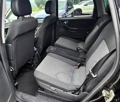 Opel Meriva 2008 - 5000 EUR, 340000 km - AUTO.MOTO.pt - 340000km - foto 14 de 18