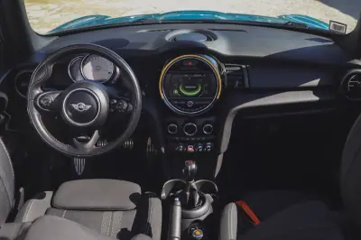 MINI One 2018 - 18980 EUR, 61420 km - AUTO.MOTO.pt - 61420km - foto 26 de 30