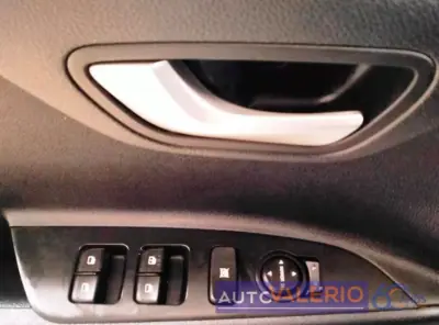 Kia Stonic 2021 - 14950 EUR, 58240 km - AUTO.MOTO.pt - 58240km - foto 15 de 29