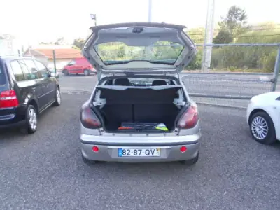 Fiat Bravo 2000 - 2000 EUR, 175051 km - 175051km - foto 7 de 10