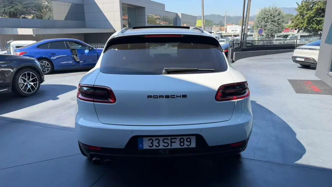 Porsche Macan 2016 - 37900 EUR, 216000 km - 216000km - foto 5 de 14