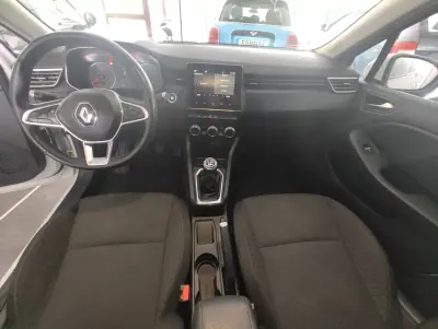 Renault Clio 2020 - 11990 EUR, 99000 km - AUTO.MOTO.pt - 99000km - foto 7 de 12