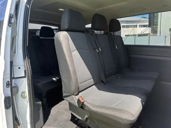 Mercedes-Benz Vito 2010 - 14900 EUR, 340000 km - AUTO.MOTO.pt - 340000km - foto 30 de 47