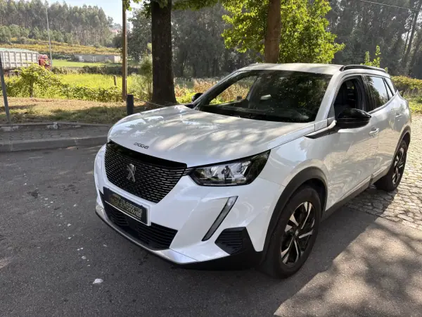Peugeot 2008 2023 — foto 3 de 16