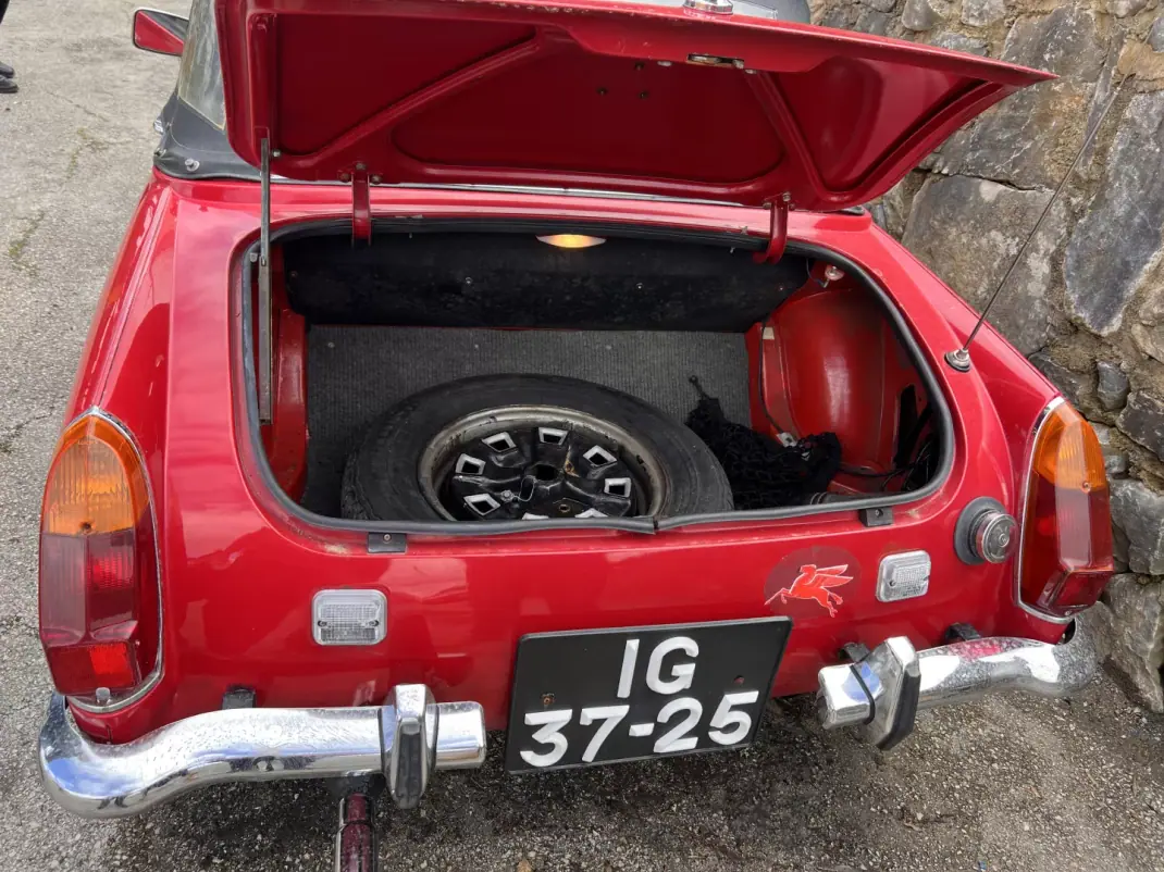 Austin Healey Sprite Mk IV 1972 - 14900 EUR, 100000 km - AUTO.MOTO.pt - 100000km - foto 12 de 22