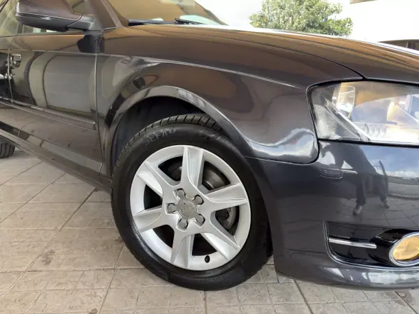 Audi A3 Sportback 2010 - 11500 EUR, 143558 km - AUTO.MOTO.pt - 143558km - foto 13 de 29