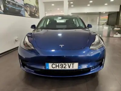 Tesla Model 3 2021 - 25990 EUR, 100000 km - AUTO.MOTO.pt - 100000km - foto 9 de 46