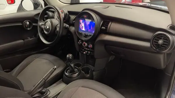 MINI One 2014 - 10990 EUR, 229990 km - AUTO.MOTO.pt - 229990km - foto 19 de 36