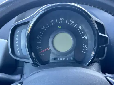 Citroën C1 2016 - 7490 EUR, 80500 km - 80500km - foto 28 de 42