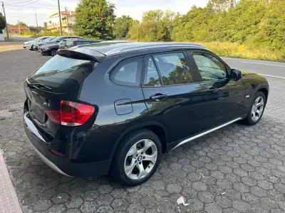BMW X1 2011 - 12900 EUR, 292000 km - AUTO.MOTO.pt - 292000km - foto 4 de 13