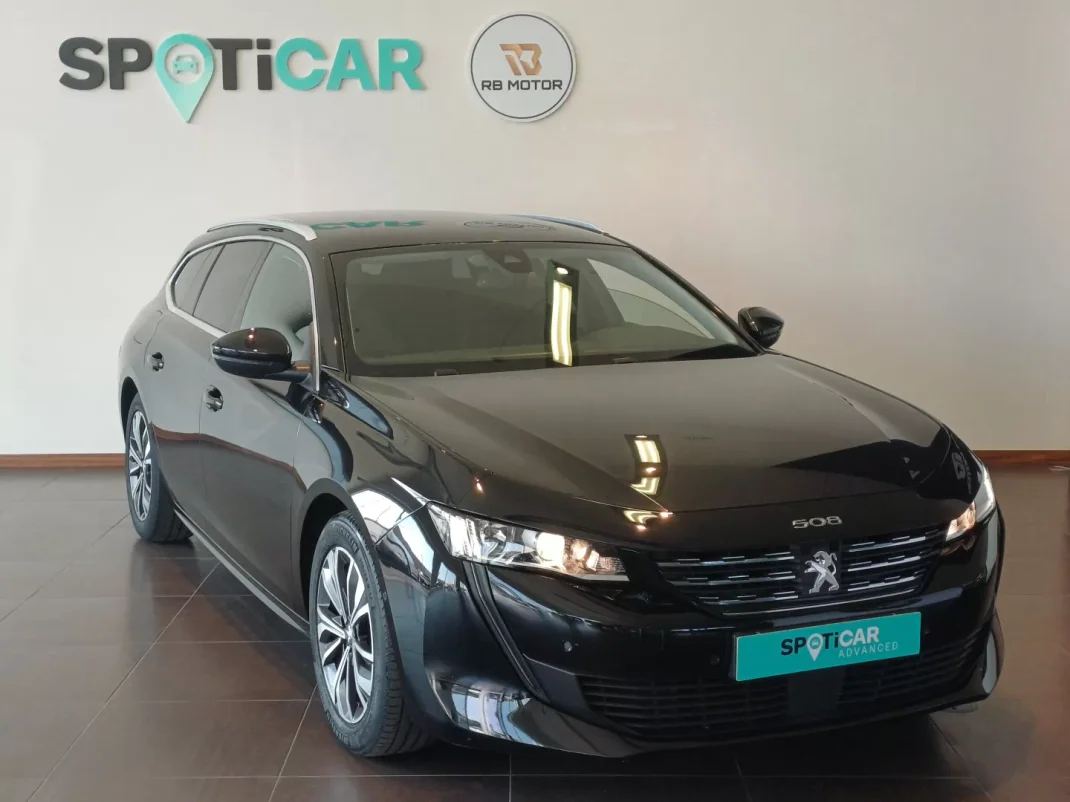 Peugeot 508 SW 2019 - 19500 EUR, 80000 km - AUTO.MOTO.pt - 80000km - foto 10 de 35
