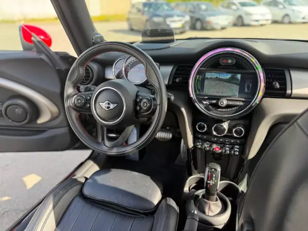 MINI John Cooper Works 2018 - 27900 EUR, 51250 km - AUTO.MOTO.pt - 51250km - foto 18 de 28