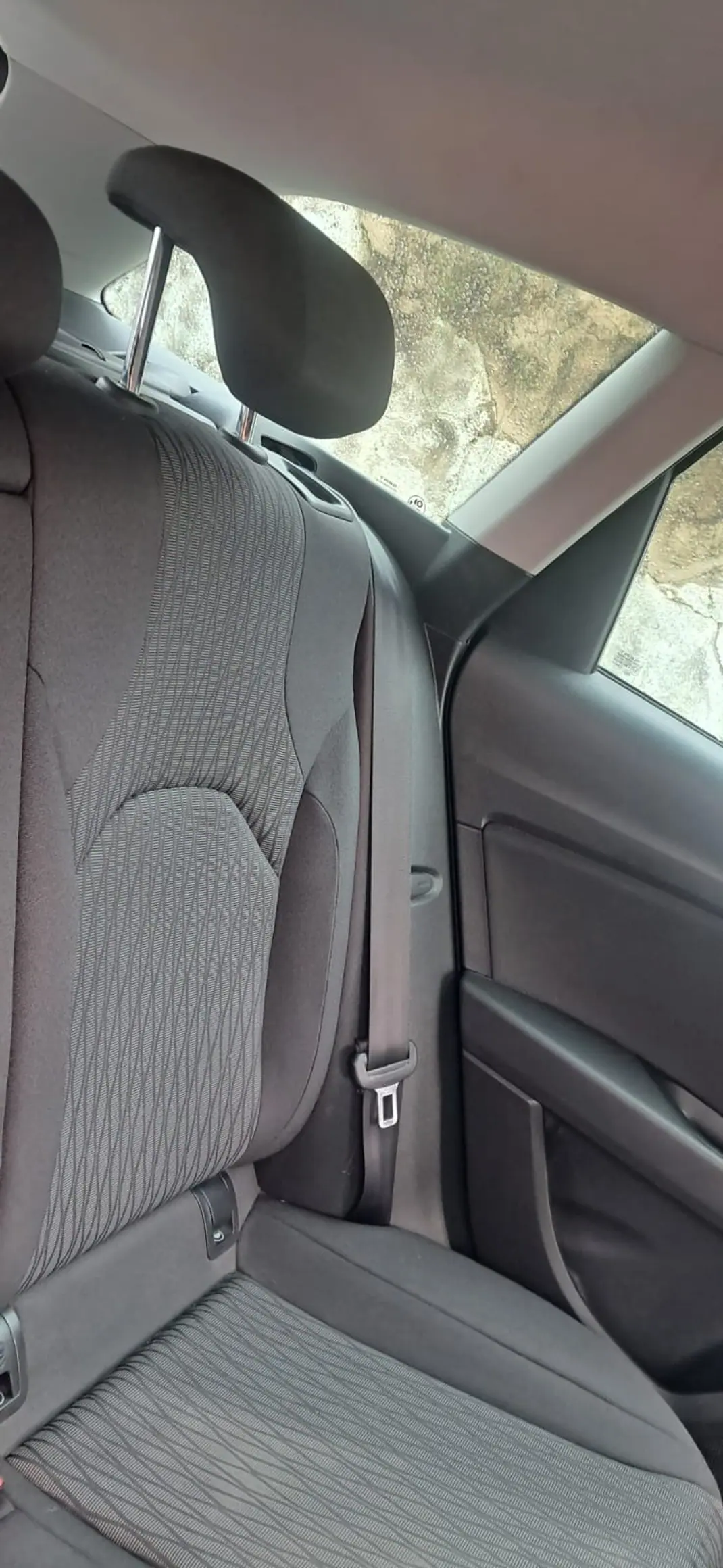 SEAT Leon ST 2015 - 7250 EUR, 220000 km - AUTO.MOTO.pt - 220000km - foto 7 de 15