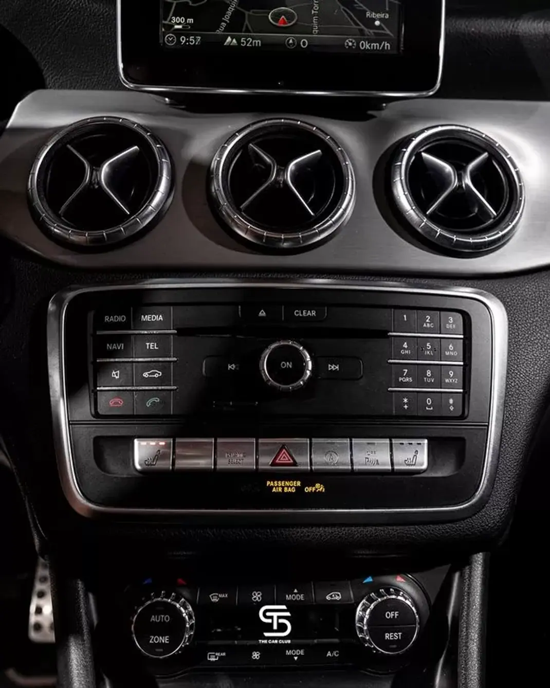 Mercedes-Benz CLA 180 2017 - 20950 EUR, 135000 km - 135000km - foto 14 de 26