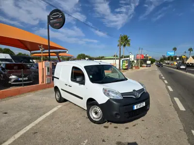 Renault Kangoo 2019 - 12450 EUR, 157608 km - 157608km - foto 3 de 10