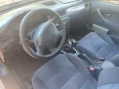 Honda Civic 2000 - 1600 EUR, 249876 km - AUTO.MOTO.pt - 249876km - foto 7 de 15